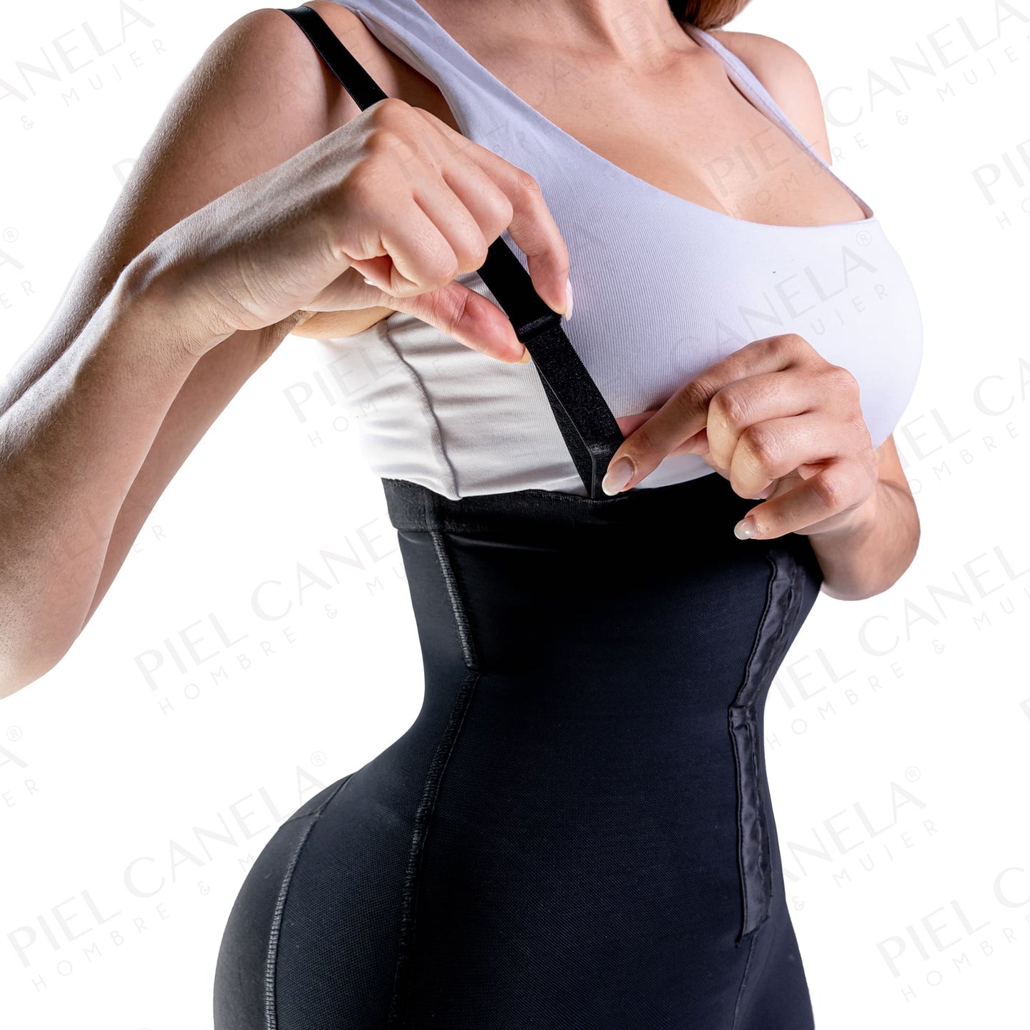 
                  
                    Faja levanta booty es de un material transpirable y suave qué se ajusta a a tu piel ayudándote a levantar el glúteo y le da una forma espectacular teniendo un efecto push up y haciéndolo más definido.
                  
                